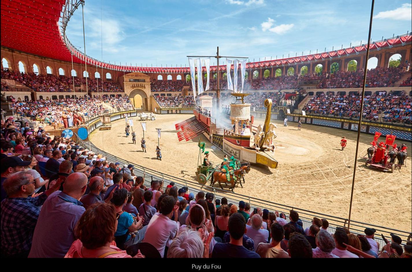Gite De La Fecleval 6 Personnes Proche Du Puy Dufou Saint-Mesmin  Kültér fotó